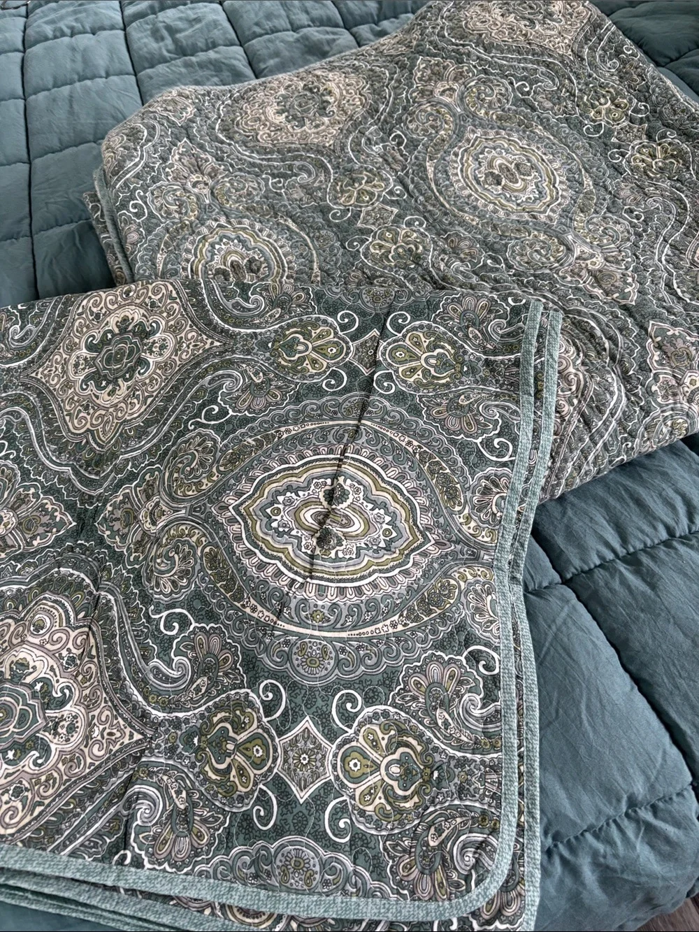 Teal Paisley Quilted Throw